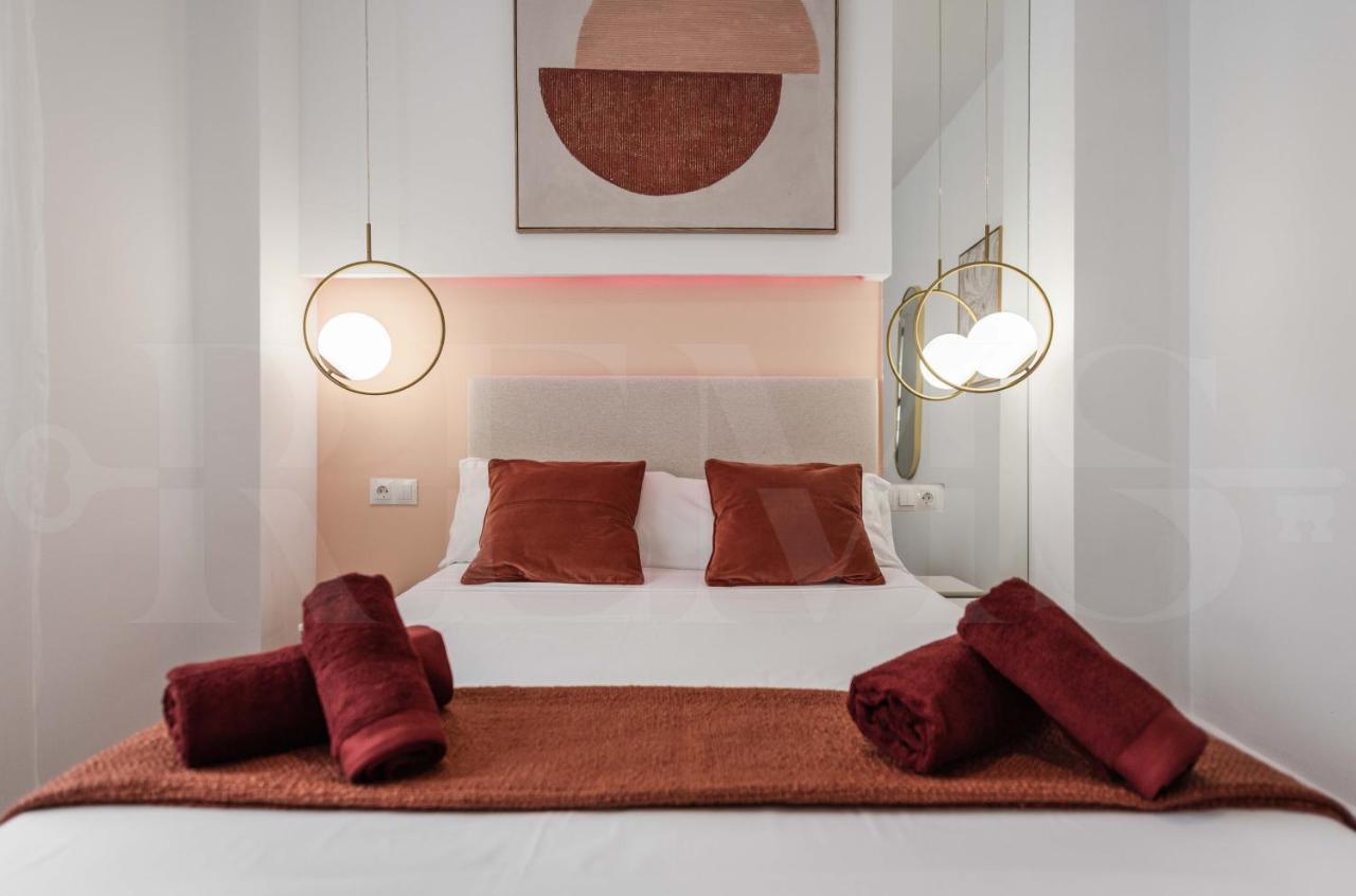 Designed Minimalist Apartment - Malaga Center By Rems Buitenkant foto