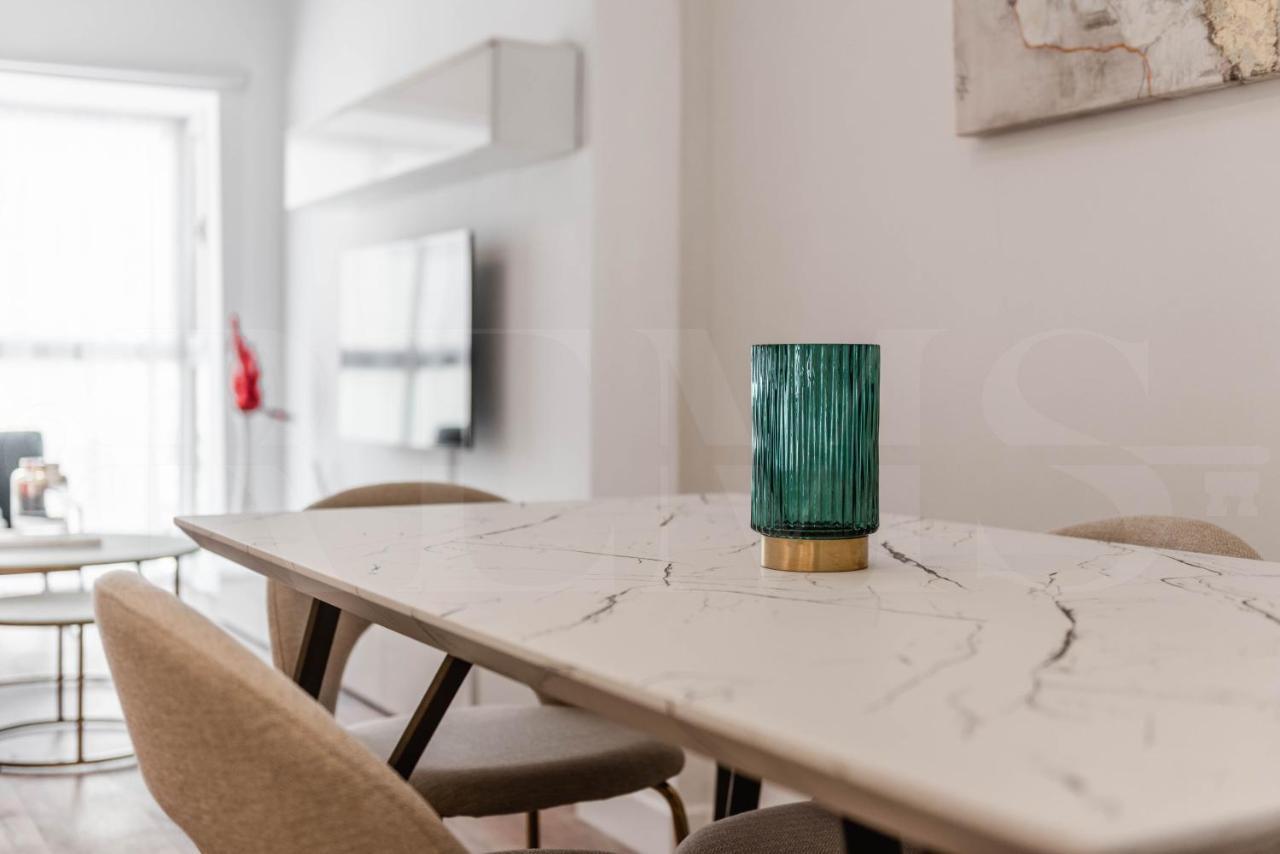 Designed Minimalist Apartment - Malaga Center By Rems Buitenkant foto